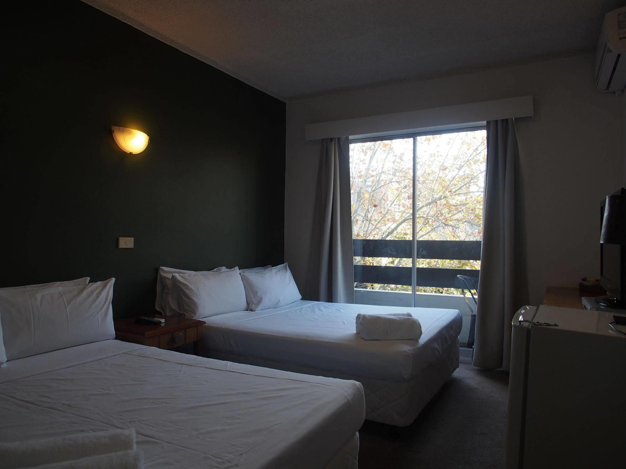 City Crown Motel Sydney Exterior photo